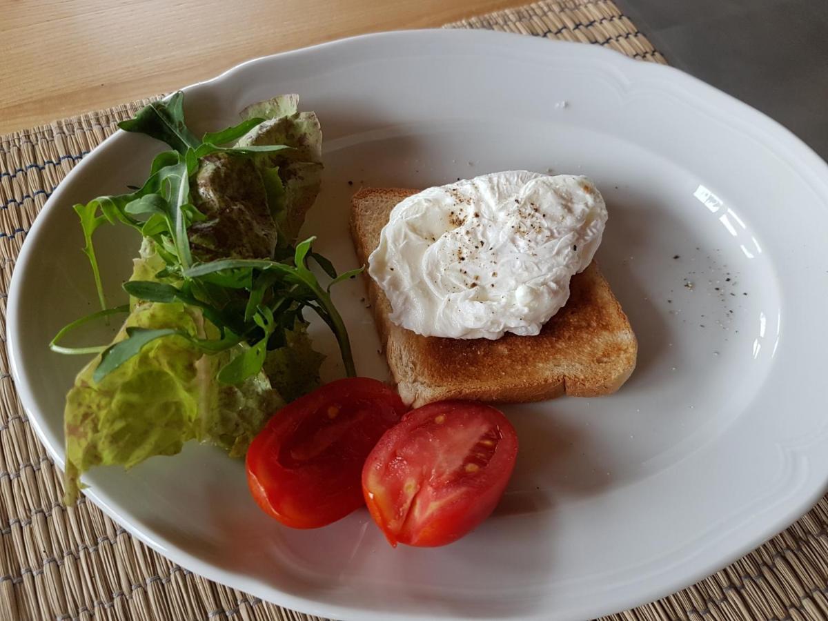 Wypoczynek Pod Lipami Panzió Ruciane-Nida Kültér fotó